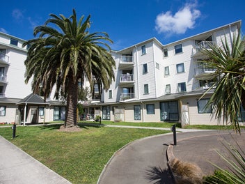 A1/13 palm GR, BERHAMPORE, WELLINGTON