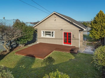 386 Bower Avenue, North New Brighton, Christchurch