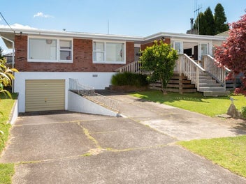 25 Short Street, Otumoetai, Tauranga