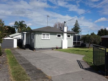 1/76 Grove Road, Papakura, Papakura