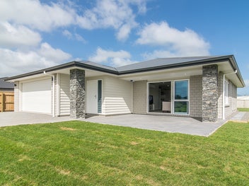 12 Gardner Place, Otaki