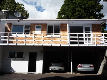 1/128 Gillies Avenue, Epsom, Auckland