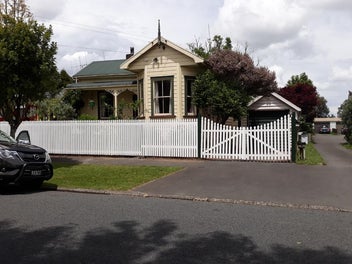 10 Claude Street, Fairfield, Hamilton