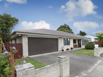 96 Warwick Street, Feilding, Feilding