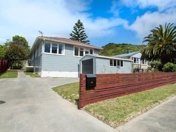 91 Rangituhi Crescent, Takapuwahia, Porirua