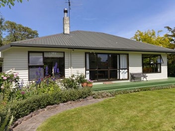 72 Bateup Road, Richmond