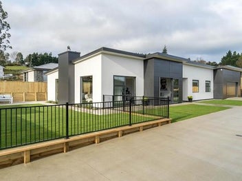 15 Abbeyfield Close, Abbotsford, Dunedin