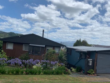 33A South Terrace, Picton