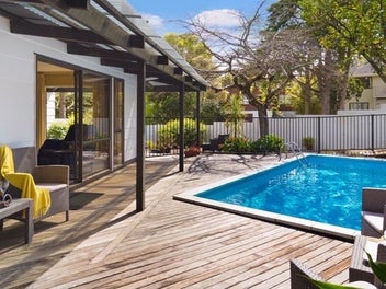 54 Holyoake Place, Chatswood, Auckland