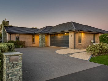 31 Davaar Crescent, Broomfield, Christchurch