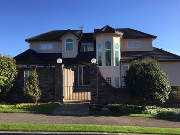 4 Tombane Terrace, Papakowhai, Porirua