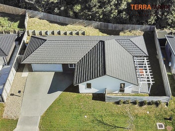 15 Banks Boulevard, Whitby, Porirua