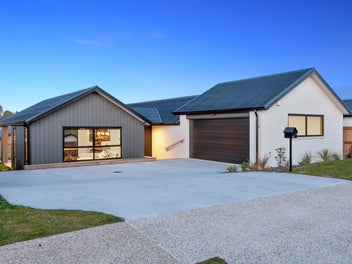 27 Tamihana Avenue, Pyes Pa, Tauranga