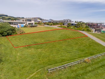 35 Koromiko Crescent, Diamond Harbour