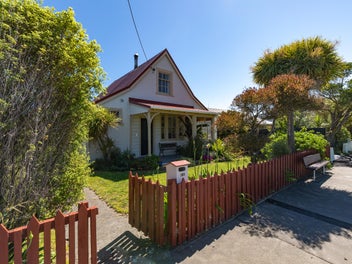 380 Keyes Road, New Brighton, Christchurch