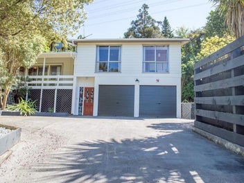 12 Rondane Place, Tirohanga, Lower Hutt