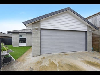 15 Speldhurst Grove, Stokes Valley, Lower Hutt