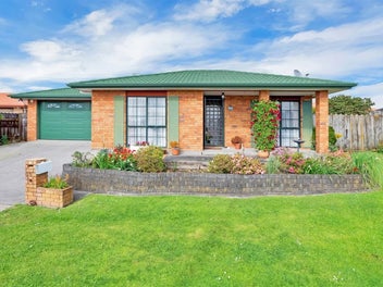 9 Footwide Place, Weymouth, Auckland