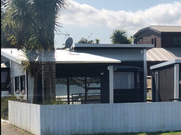 1/23 Roys Road, Weymouth, Auckland
