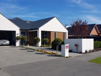 7 Waterstock Way, Parklands, Christchurch