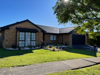 3 Braestar Court, Henderson, Auckland