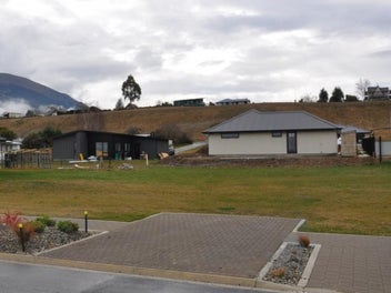 35 Timsfield Drive, Wanaka