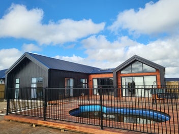 41 Whitehorn Drive, Lincoln, Lincoln