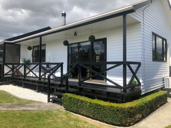 2/8 Murray Street, Wallaceville, Upper Hutt