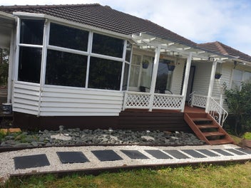 28 Taupo Street, Green Bay, Auckland