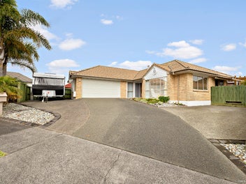 1/9 Casabella Court, Northpark, Auckland