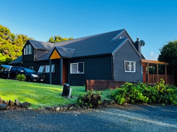 16 Causeway Road, Haruru, Haruru