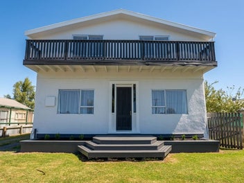9 Seddon Street, Temuka