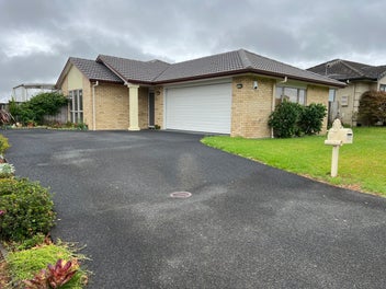 42 Rush Creek Drive, Westgate, Auckland