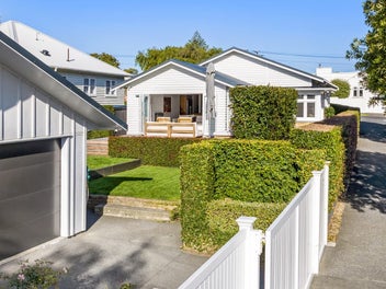 51 Smale Street, Point Chevalier, Auckland
