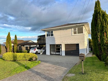 109 Sandspit Road, Shelly Park, Auckland