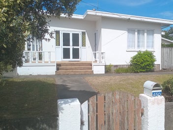 2 Ladywood Road, BAY VIEW, NAPIER