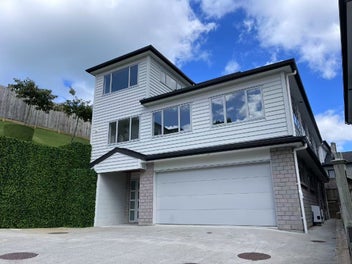 81 Lake Road, Northcote, Auckland