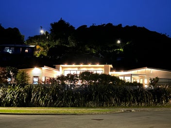 6 Te Ahi Parera Place , KOROKORO, LOWER HUTT