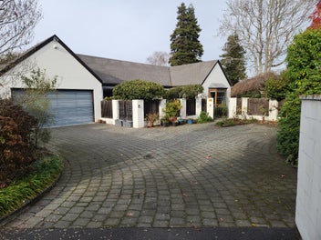 119 Memorial Avenue, Burnside, Christchurch