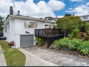 93 Verran Road, Birkenhead, Auckland