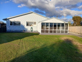 7 Harlech Street, Levin, Levin