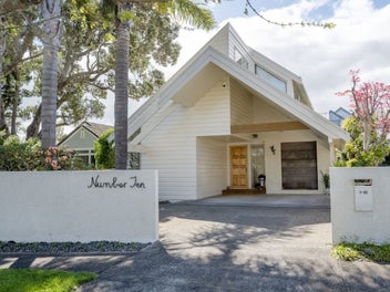 1/10 Taiere Terrace, Onehunga, Auckland