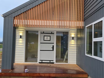 2 Catherines Lane, Te Horo, Otaki