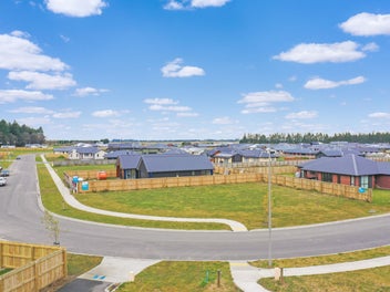 35 Memorial Crescent, Methven, Methven