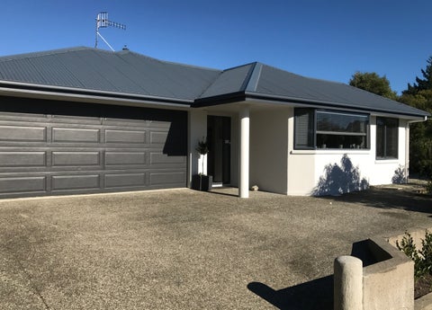 2 Citrus Grove, Mapua