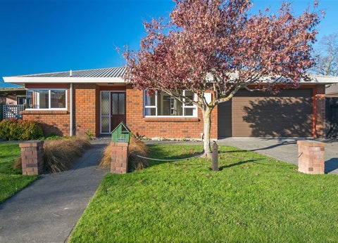 2 Westhaven Place, Redwoodtown, Blenheim