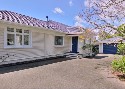 8 Julia Way, Beachlands, Auckland