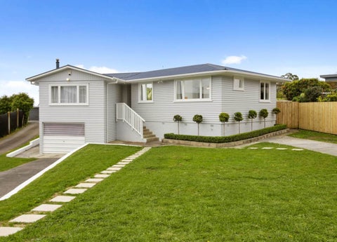 12 ELIZABETH ST, Pakaranga, Auckland