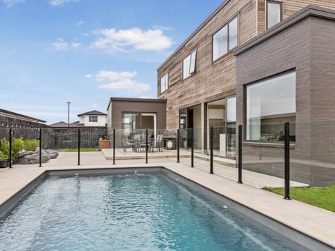 32 Defender Crescent, Beachlands, Auckland