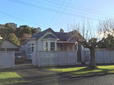 10 Valpy Street, Saint Clair, Dunedin